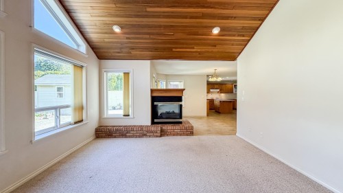 4651 Moncton Street, Richmond, BC 