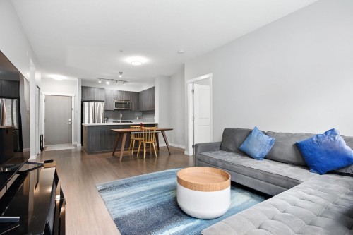 104-607 Cottonwood Avenue, Coquitlam, BC 