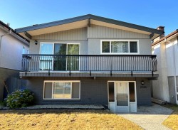 2085 Waverley Avenue  Vancouver, BC V5P 1R4