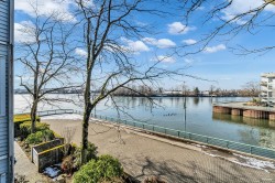 208-2020 Kent Avenue South E Vancouver, BC V5P 4X1