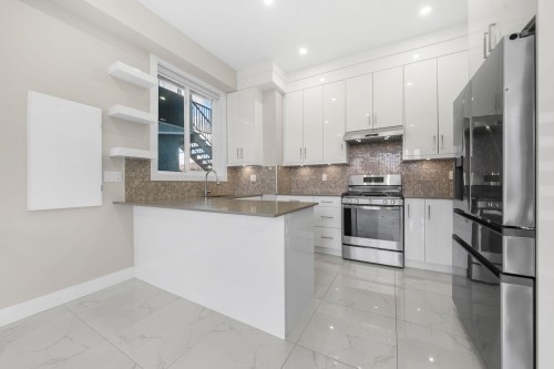 6692 Nanaimo Street, Vancouver, BC 