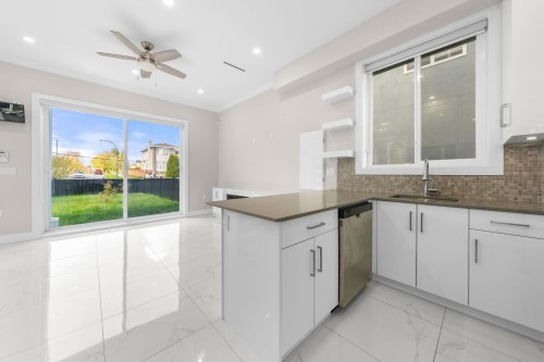 6692 Nanaimo Street, Vancouver, BC 