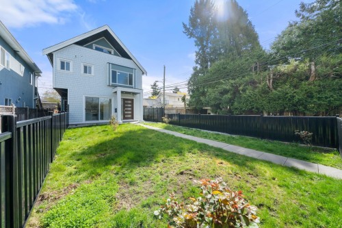 6692 Nanaimo Street, Vancouver, BC 