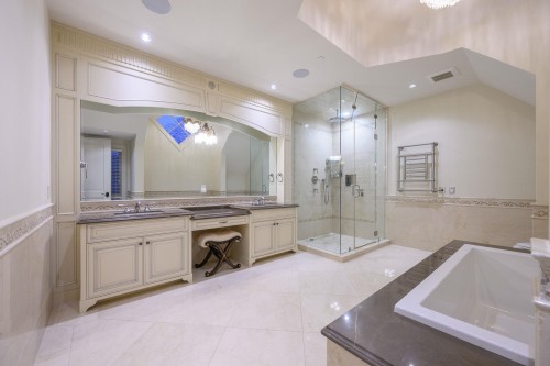1316 Connaught Drive, Vancouver, BC 