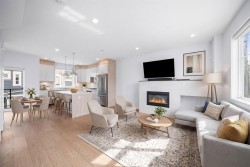 7-5377 8a Avenue Delta, BC V4M 0E2