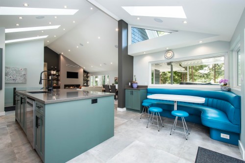 2551 Hyannis Point, North Vancouver, BC 