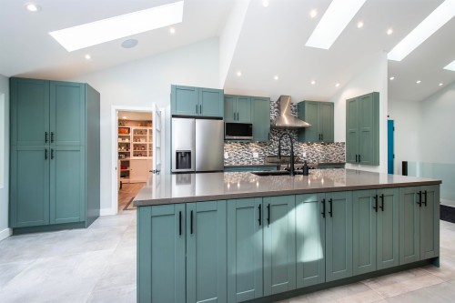 2551 Hyannis Point, North Vancouver, BC 