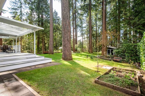 2551 Hyannis Point, North Vancouver, BC 