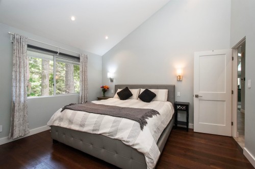 2551 Hyannis Point, North Vancouver, BC 