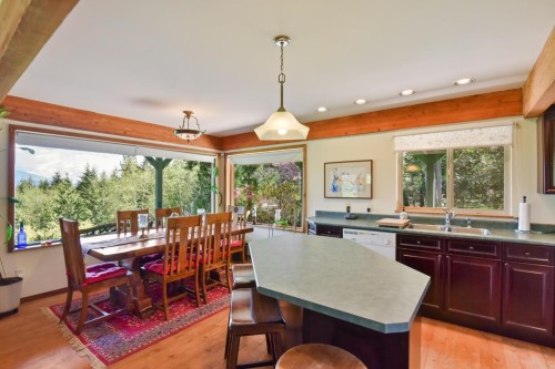 1685 Storvold Road, Gibsons, BC 