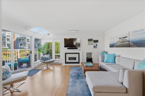 1523 Mariner Walk, Vancouver, BC 