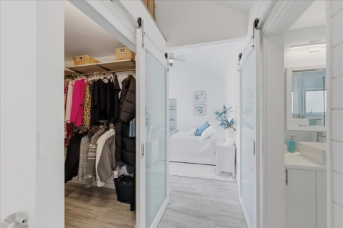 1523 Mariner Walk, Vancouver, BC 