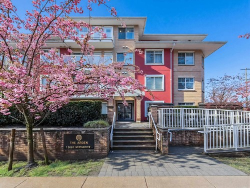 401-1990 Westminster Avenue  Port Coquitlam, BC V3B 1E8