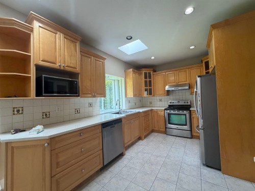 9228 Pinewell Crescent, Richmond, BC 