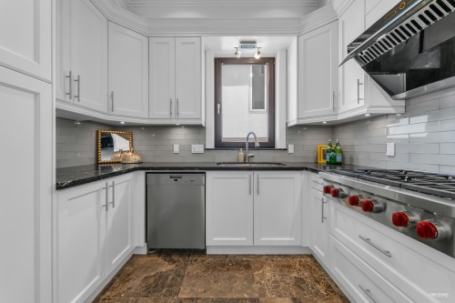 2149 46Th Avenue W, Vancouver, BC 