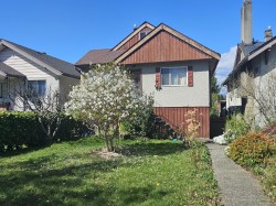 2527 Mcgill Street  Vancouver, BC V5K 1G9