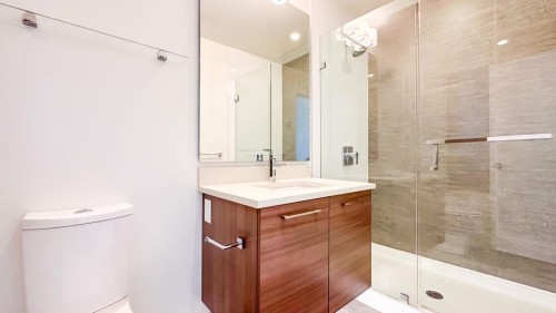 711-8580 River District Crossing, Vancouver, BC 