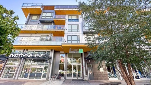 711-8580 River District Crossing, Vancouver, BC 