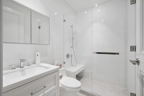 4021 28Th Avenue W, Vancouver, BC 