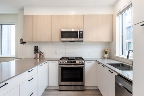123-488 Furness Street, New Westminster, BC 