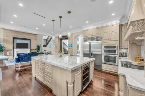 6851 Mayflower Drive, Richmond, BC 