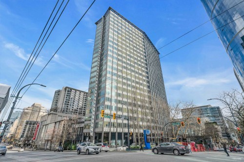 1512-989 Nelson Street  Vancouver, BC V6Z 2S1