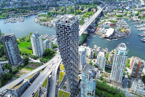 2306-1480 Howe Street  Vancouver, BC V6Z 0G5