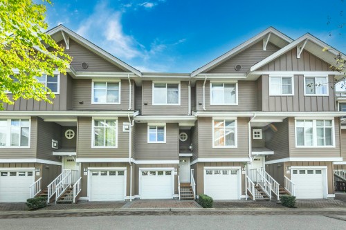 136-935 Ewen Avenue  New Westminster, BC V3M 0A1