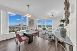 2404-3096 Windsor Gate  Coquitlam, BC V3B 0P4