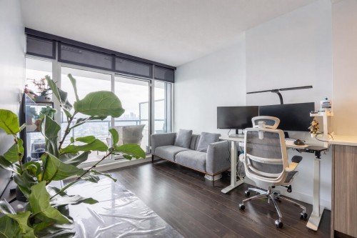 4309-4730 Lougheed Highway, Burnaby, BC 
