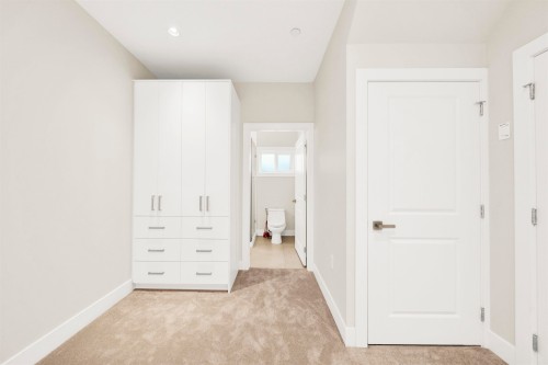 3128 Kings Avenue, Vancouver, BC 