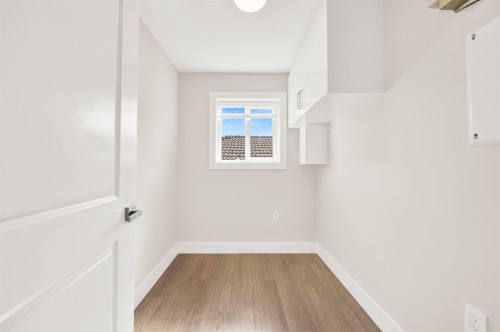 3128 Kings Avenue, Vancouver, BC 