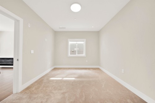 3128 Kings Avenue, Vancouver, BC 