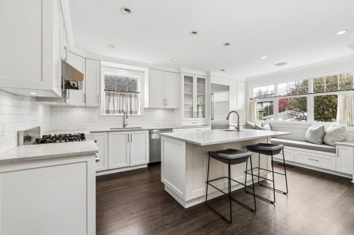 2859 33Rd Avenue W, Vancouver, BC 