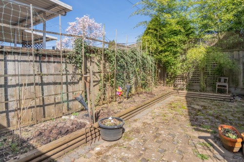 6085 Quebec Street, Vancouver, BC 