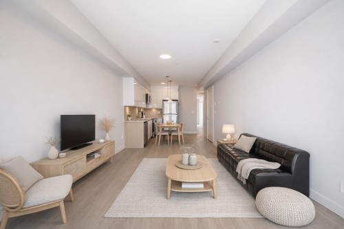 304-3050 Kingsway  Vancouver, BC V5R 5J7