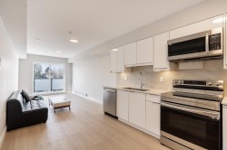 304-3050 Kingsway  Vancouver, BC V5R 5J7