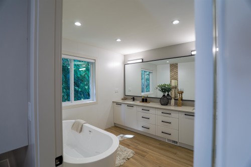 1388 Madore Avenue, Coquitlam, BC 