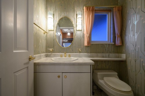 1346 Whitby Road, West Vancouver, BC 