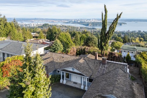 1346 Whitby Road, West Vancouver, BC 