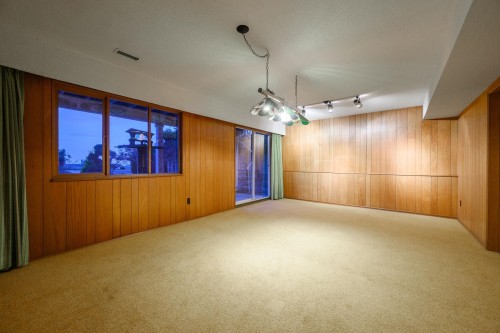 1346 Whitby Road, West Vancouver, BC 