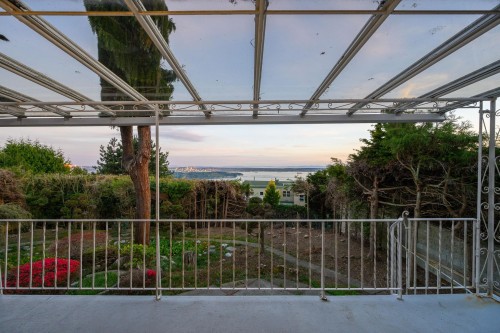 1346 Whitby Road, West Vancouver, BC 