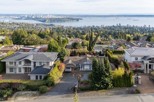 1346 Whitby Road, West Vancouver, BC 