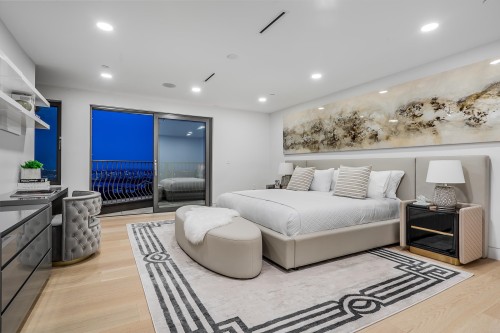 1123 Crestline Road, West Vancouver, BC 