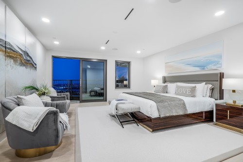 1123 Crestline Road, West Vancouver, BC 