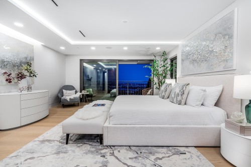 1123 Crestline Road, West Vancouver, BC 