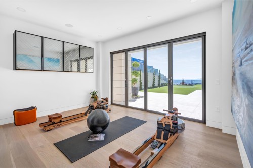 1123 Crestline Road, West Vancouver, BC 