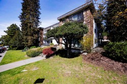 208-160 19th Street E North Vancouver, BC V7L 2Y8
