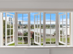 306-1311 Beach Avenue  Vancouver, BC V6E 1V6