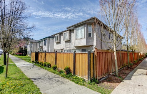 11913 240 Street  Maple Ridge, BC V4R 1M7